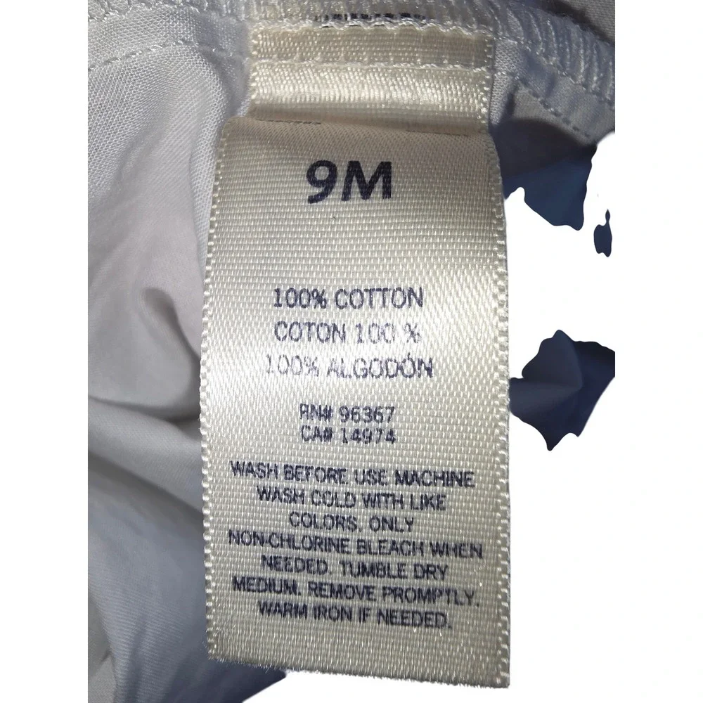 OshKosh Bgosh Baby Girls White Romper‎ Blue Seersucker Trim Snap Bottom 9M